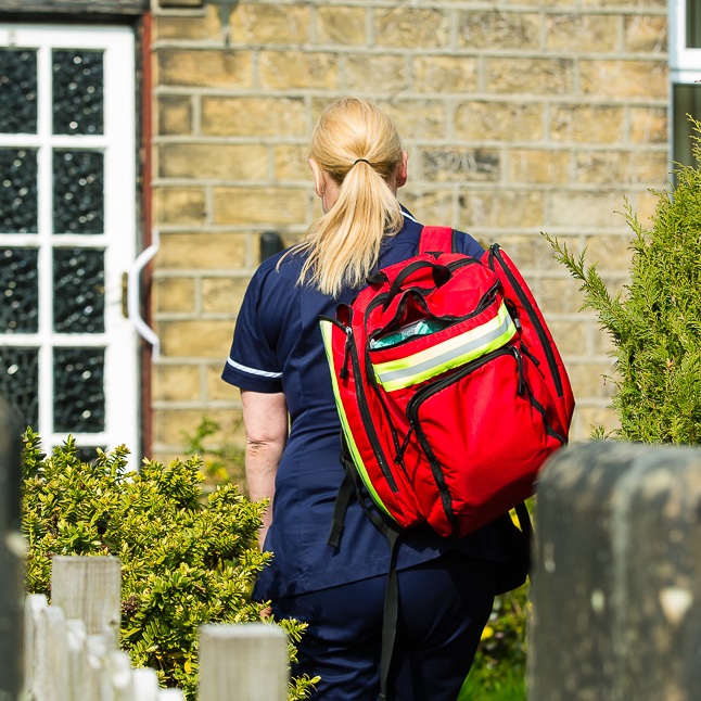 A community nurse from social enterprise Locala on a visit
